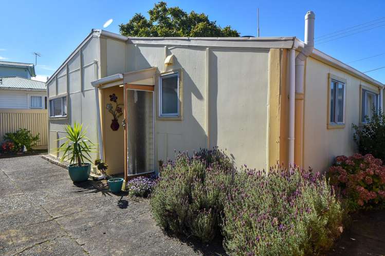108 Broadway Carterton_24