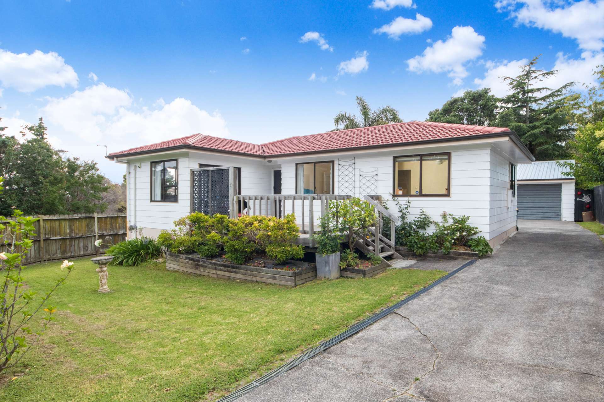 9 Panzic Place Glen Eden_0