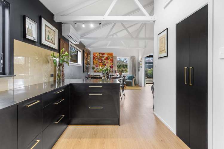 110 Idris Road Bryndwr_9