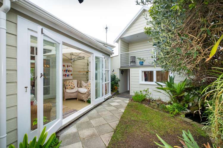 88 Charles Street Westshore_20