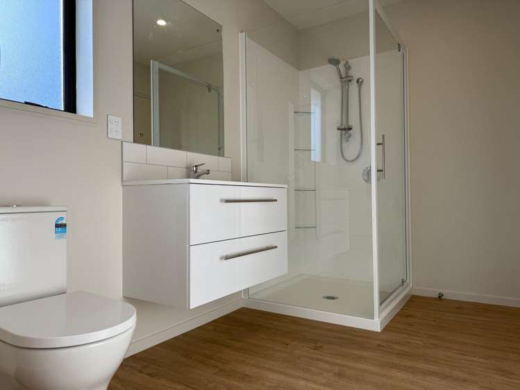 Lot 4/- Liz Cameron Lane Hokitika_5