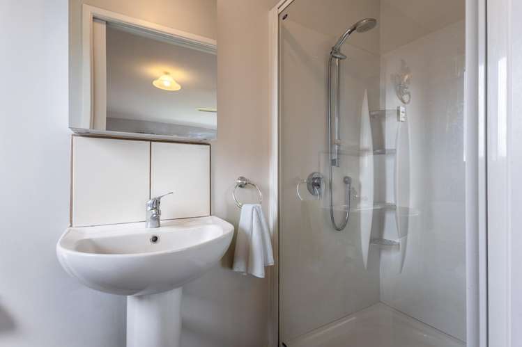 44 Gray Avenue Paraparaumu Beach_12