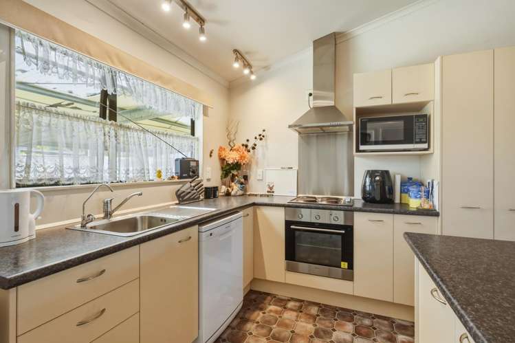 9 North Foreland Street Waihola_13