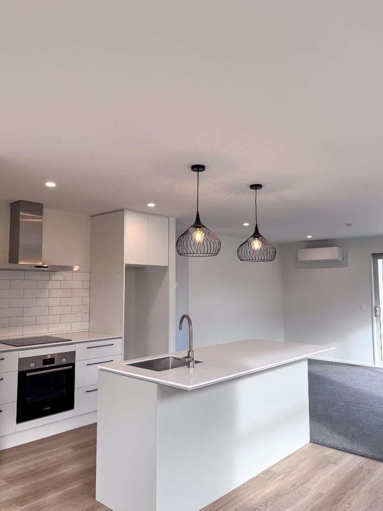 22 Accadia Drive 11103_2