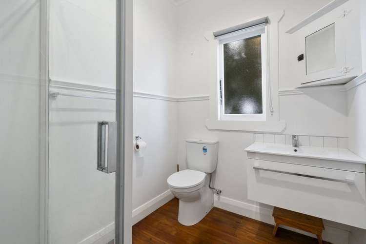 11 Lyndhurst Street Takaro_11
