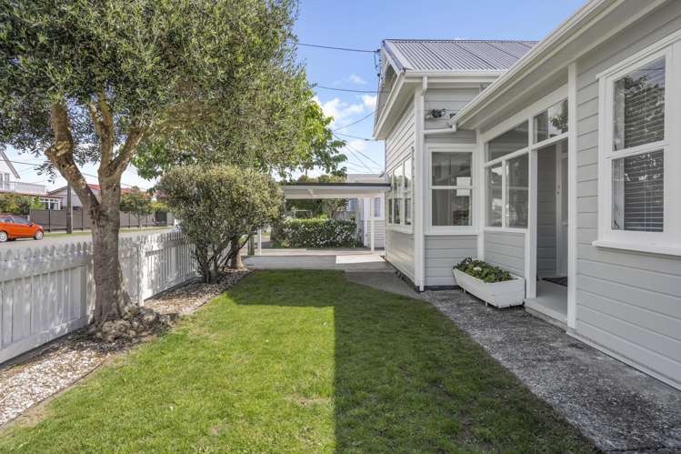 23 Emerson Street Petone_21