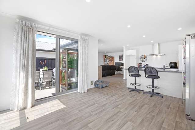 7 George West Square Wigram_2