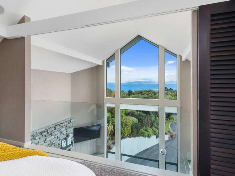 25 Whakamoenga Point Acacia Bay_17