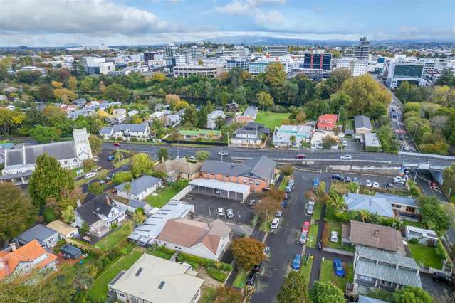 8-10 Myrtle Street Hamilton East_1