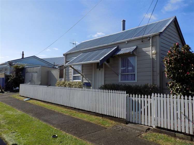 7 Silverton Road Waihi_17