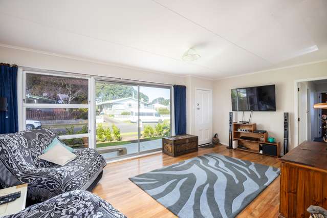 2 Newbury Place Waitara_4