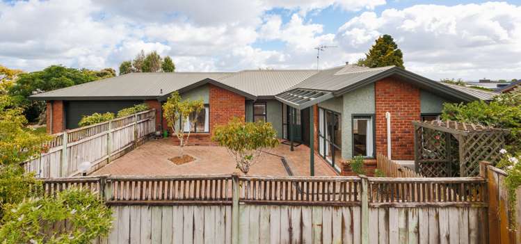 127 Summerhill Drive_0