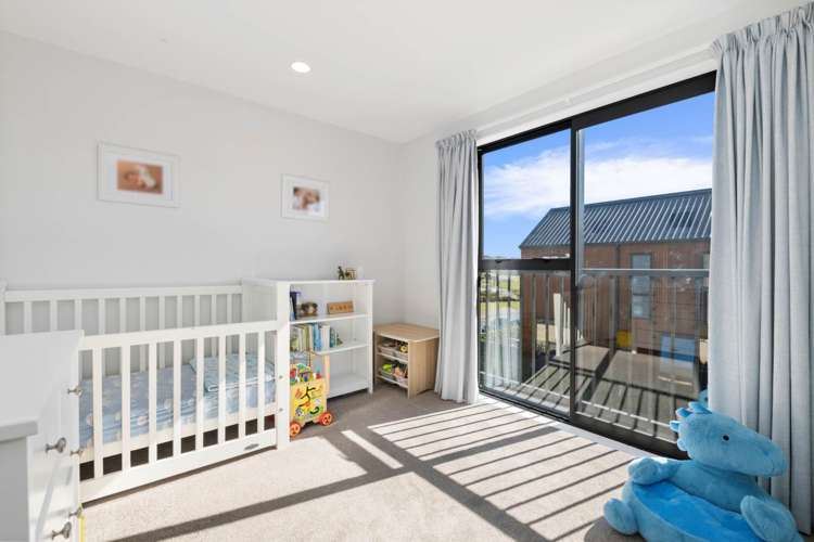 71 Bonair Crescent Silverdale_10