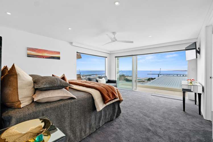 14 & 1/14 Findlay Street Moturoa_14
