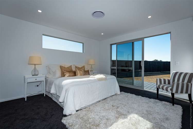 35 Candlesticks Crescent Lincoln_11