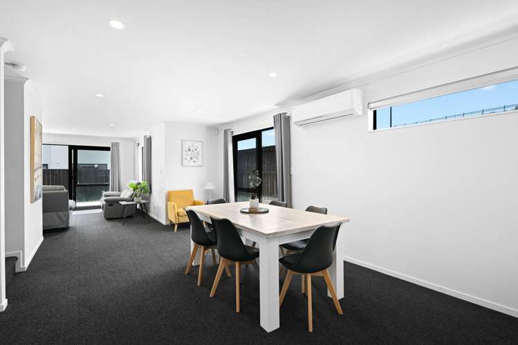 2A Oku Close Hillcrest_2