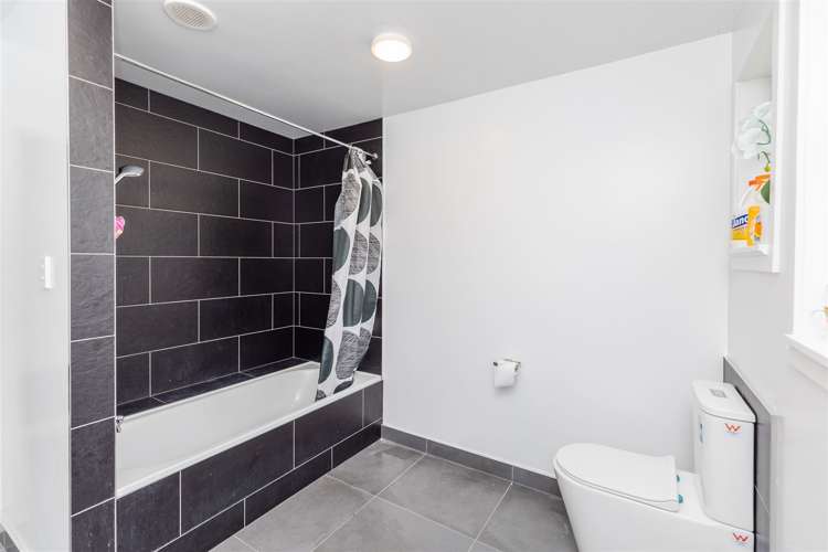 3 Marion Place Deanwell_9