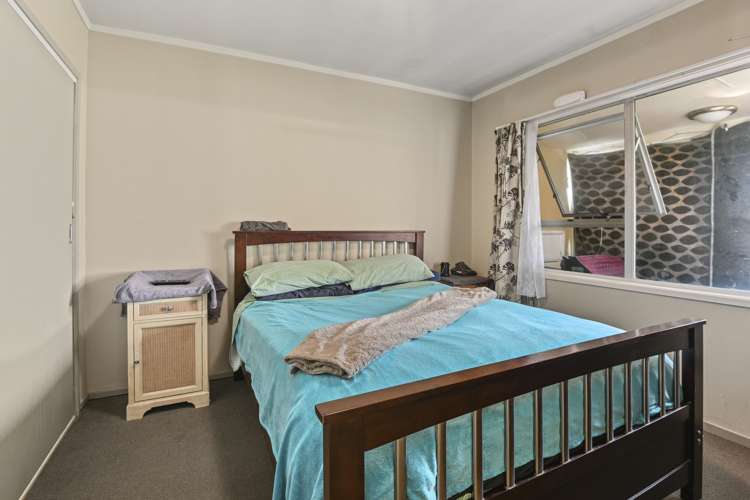 2/25 Aranui Road Mount Wellington_4