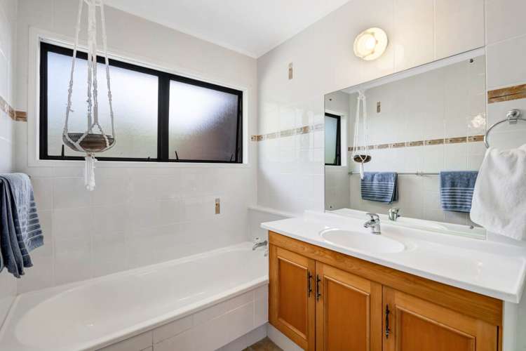 21 Ronald Macken Place Windsor Park_16