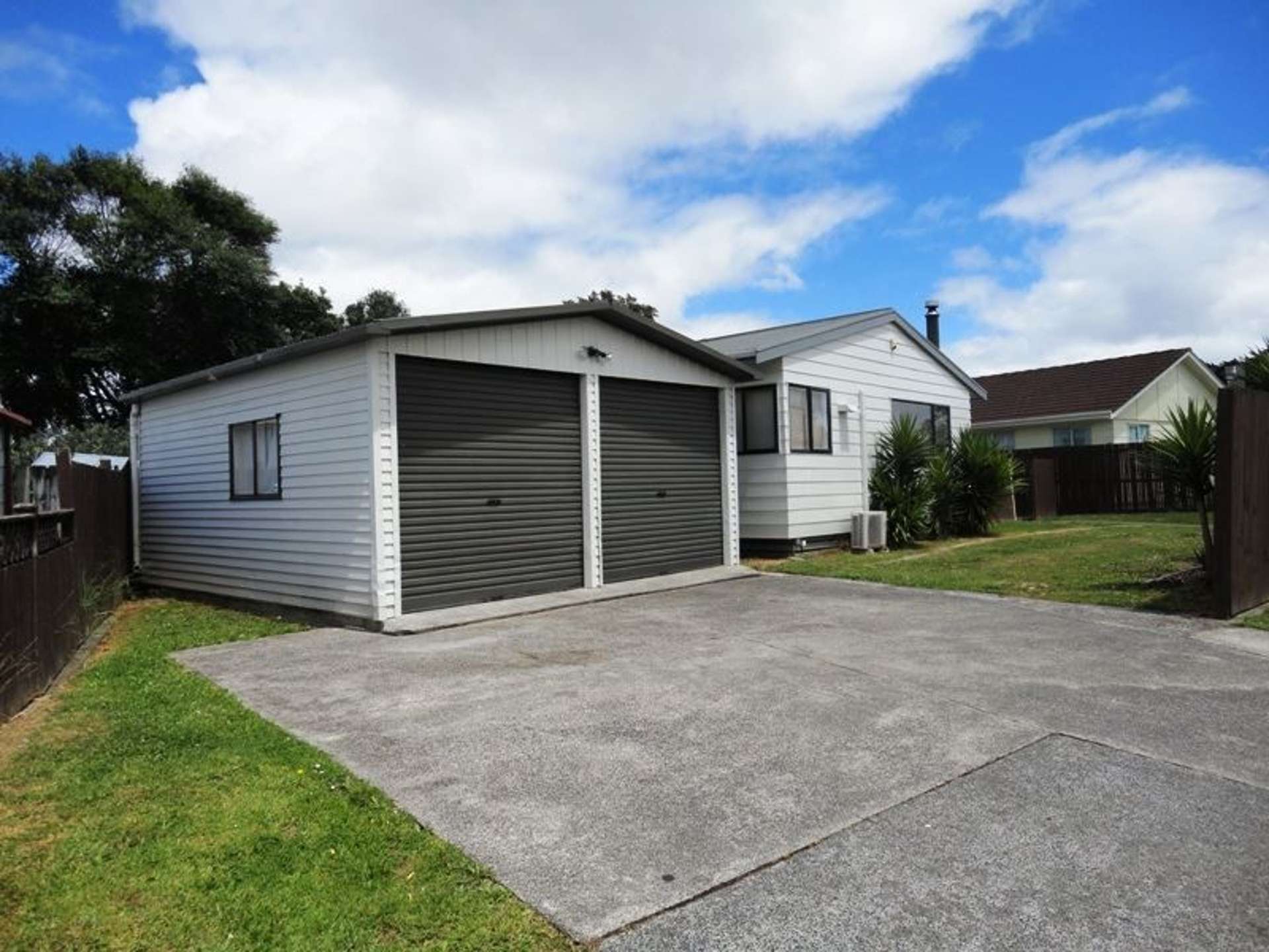 4 Seaward Place Wattle Downs_0