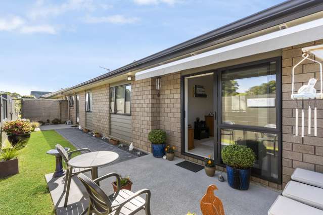 18 Royalle Mews Botany Downs_2