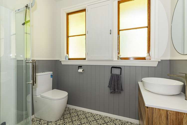 63 Main North Road Geraldine_13