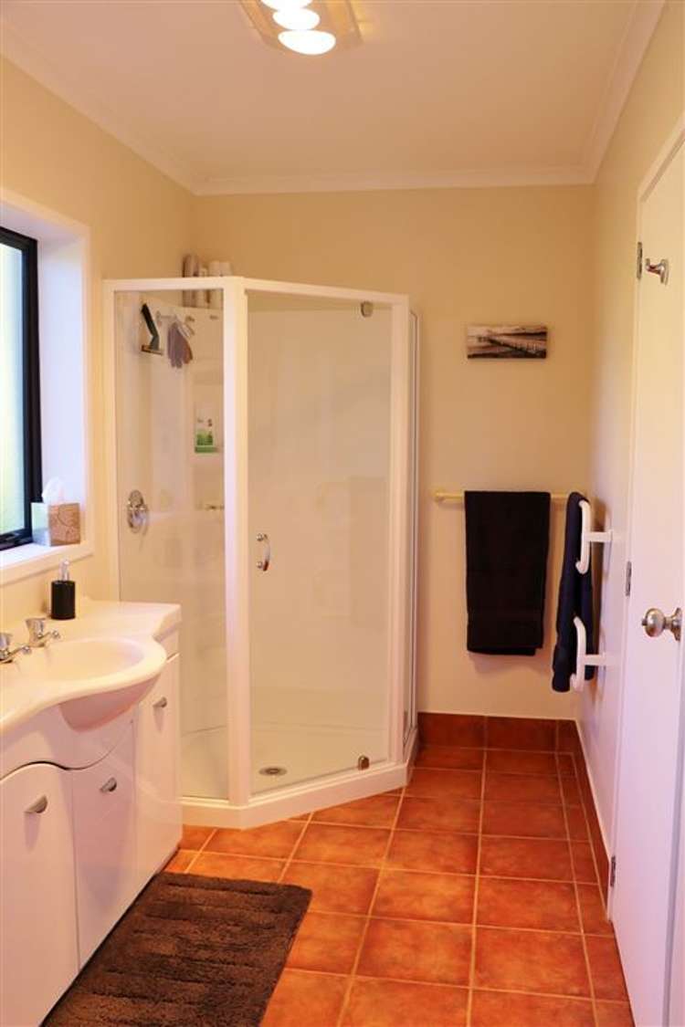 241 Te Mahoe Road Mokau_13