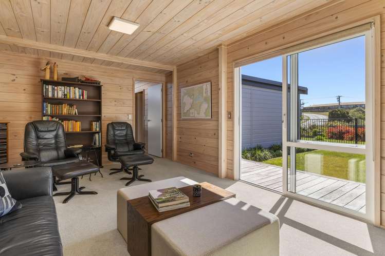 2 Paulines Way Wharewaka_34