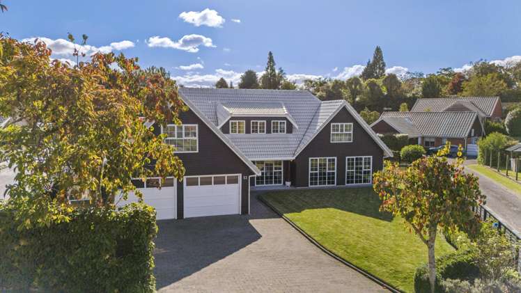 53 Moncur Drive_0