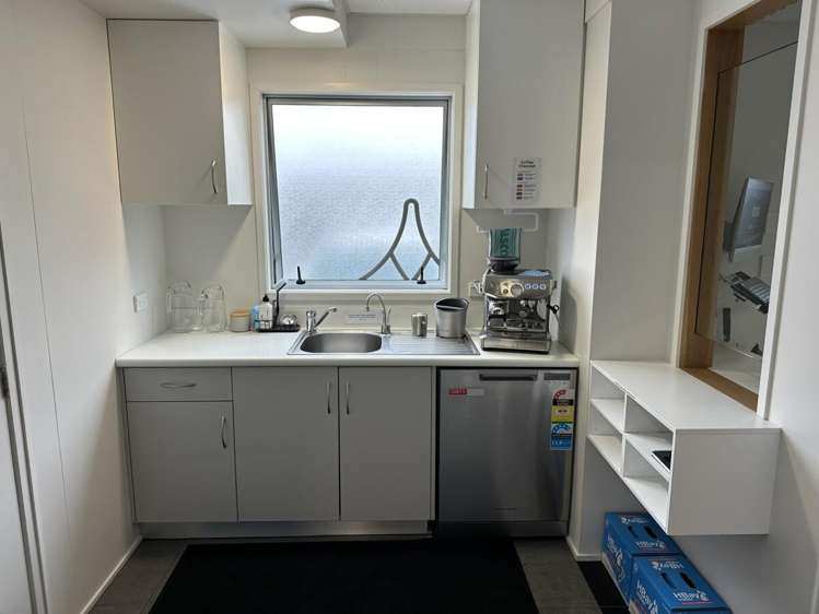 289 Devon Street East Strandon_11