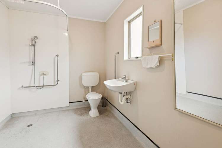 829 Chapel Road Shamrock Park_23