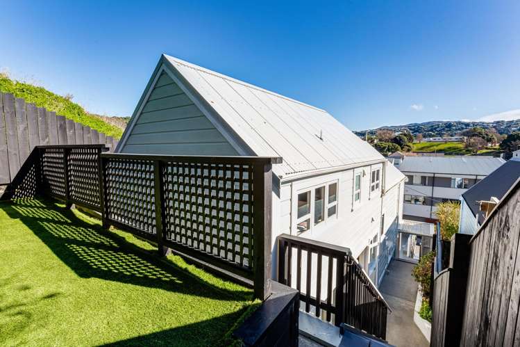 27 Princess Terrace Newtown_3