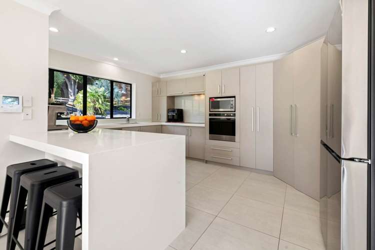 385 Whitford Park Road Whitford_8