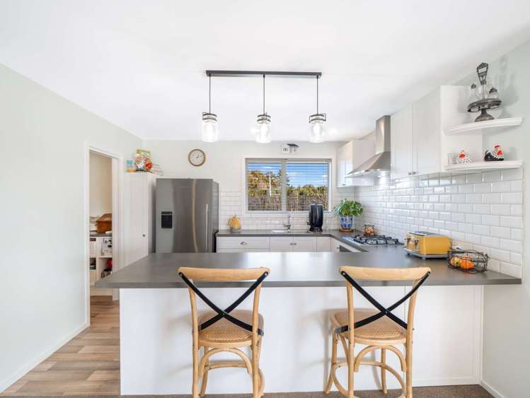 4 Pukeko Way Amberley_17