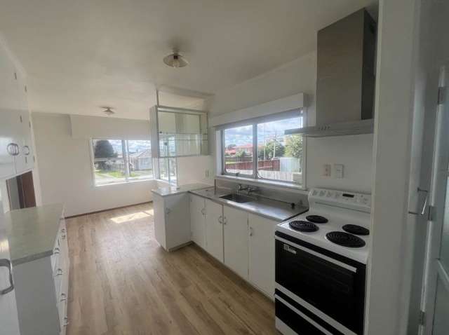 21 Woodford Avenue Henderson_3
