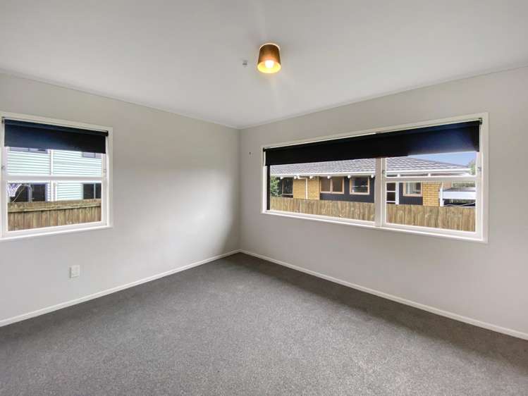 20 Eyre Street Henderson_8