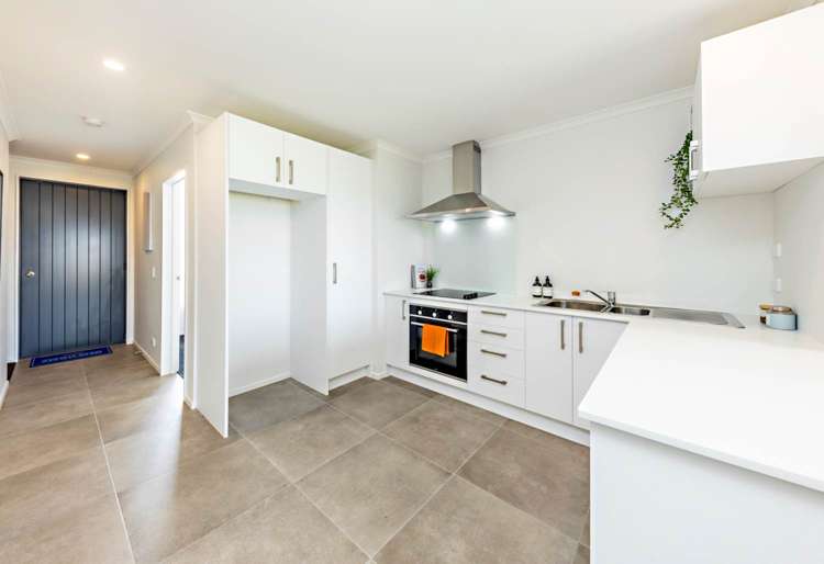 11 Saddleback Crescent Papakura_4