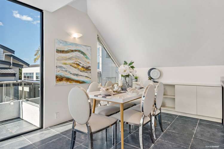 8b Te Akau Crescent Bucklands Beach_7