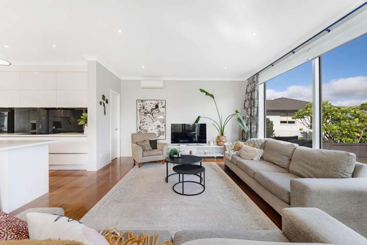 8 Verley Rise East Tamaki Heights_11