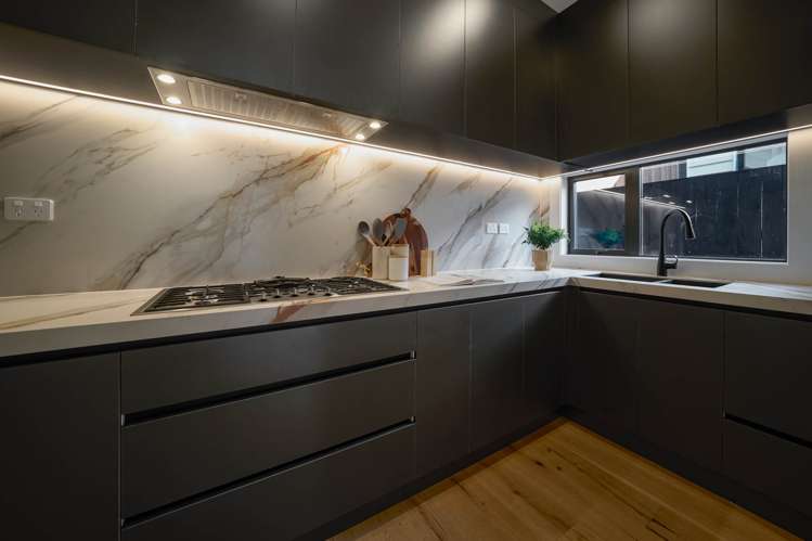 12 Streamview Way Long Bay_17