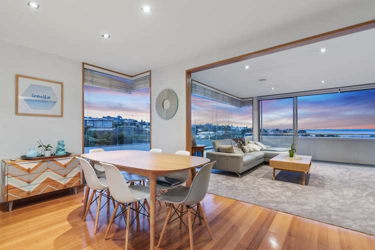 2/55 Parr Terrace Castor Bay_5