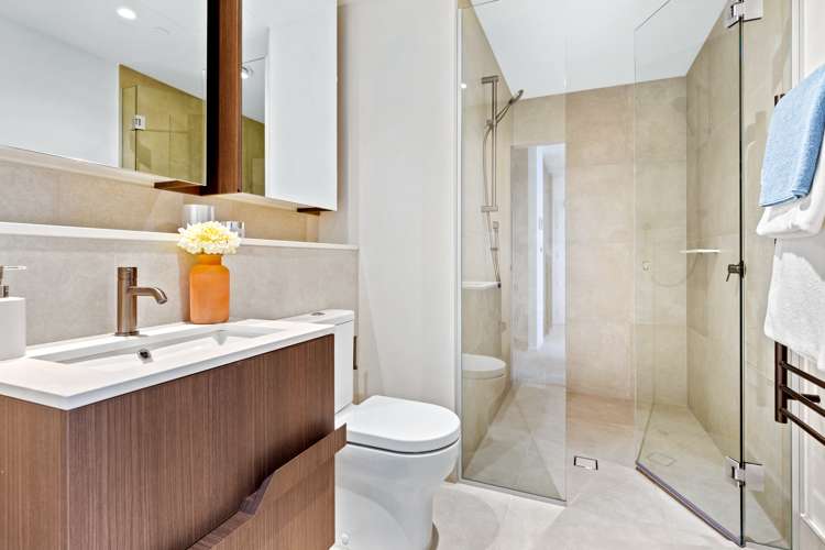 1306/10 Commerce Street Auckland Central_7