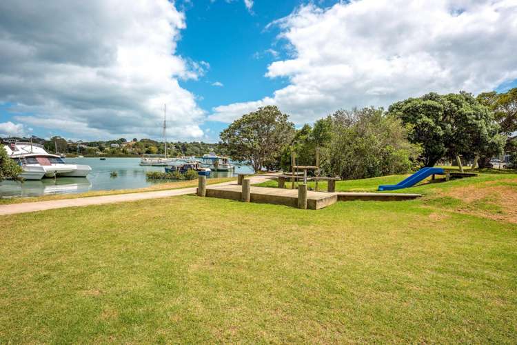 72 Wharf Road Ostend_23