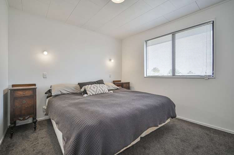 84 Kirkwood Road Flaxmere_7