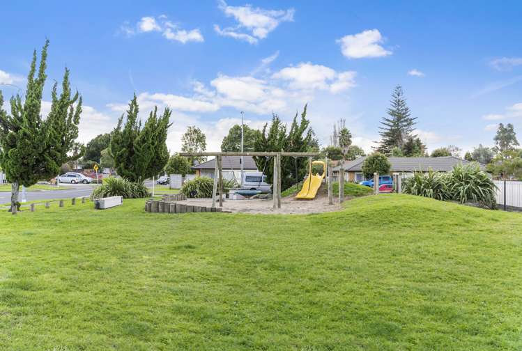 28 Roy Douglas Place Favona_6