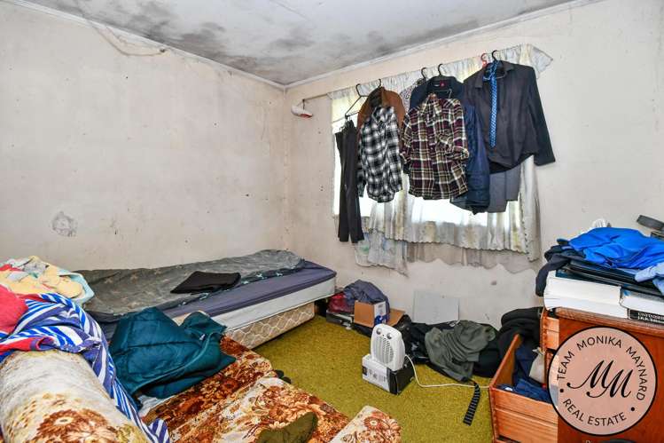 11 Darnell Crescent Clover Park_8