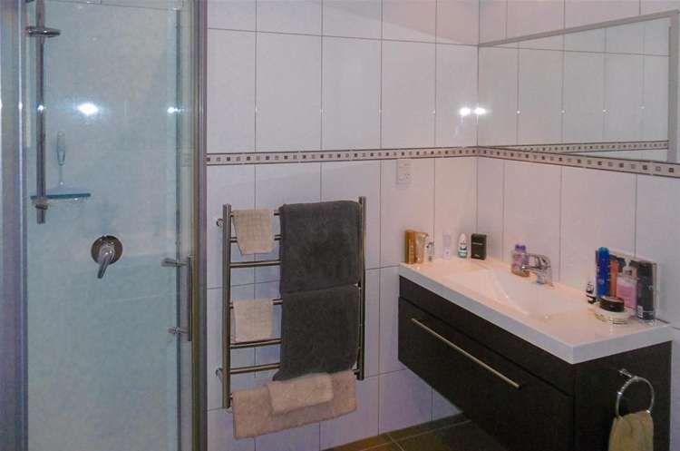 191 Waikawa Road Waikawa_18