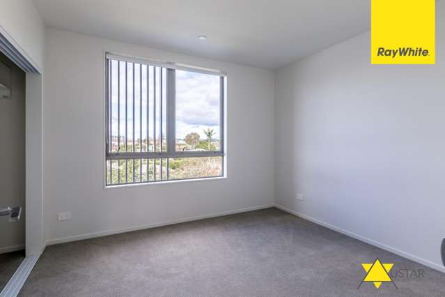 7/2 Moor Avenue Te Atatu Peninsula_4