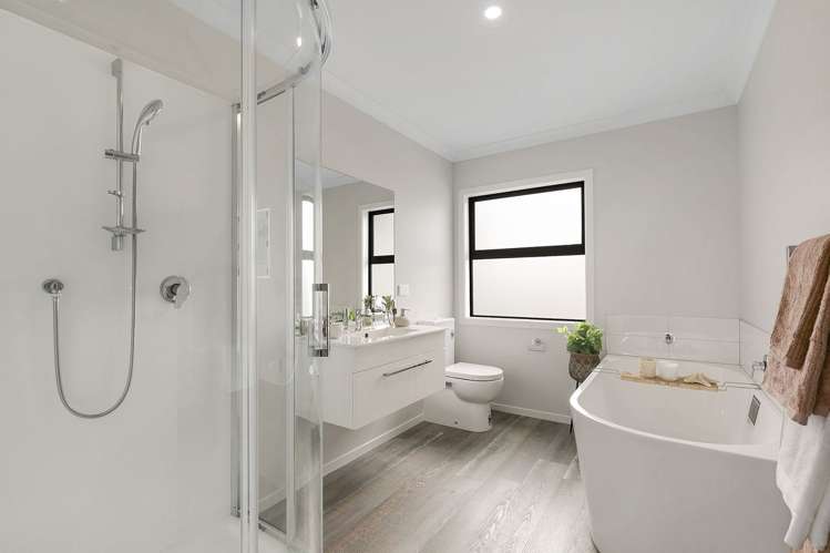 17 Karearea Avenue Kenepuru_11