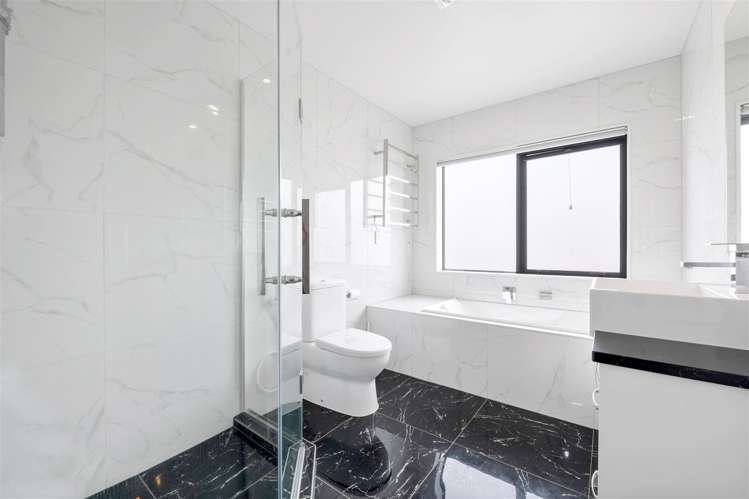 15 Eastfield Avenue Flat Bush_25